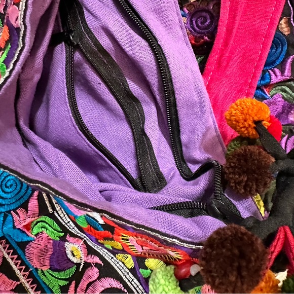 🌷SALE 3/$21🌷 Fair Trade Embroidered Tribal Purse NWT - Picture 7 of 7